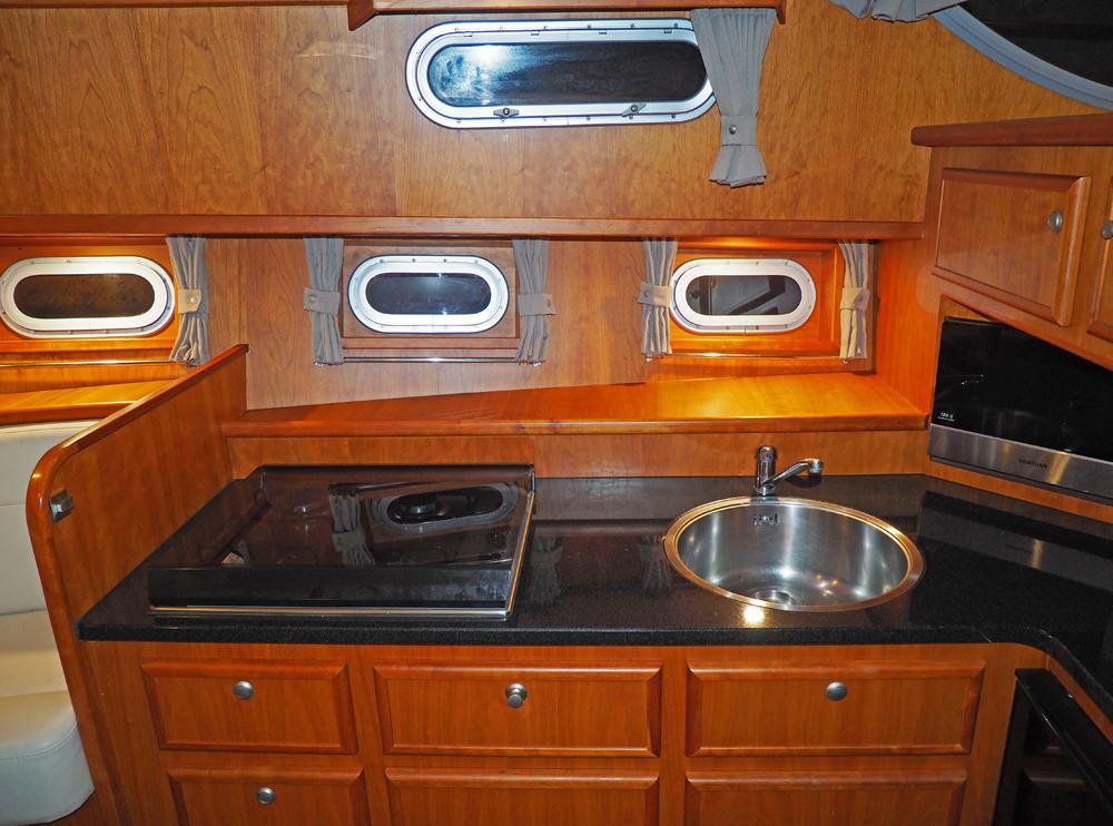 Vorschiff, Innenausstattung